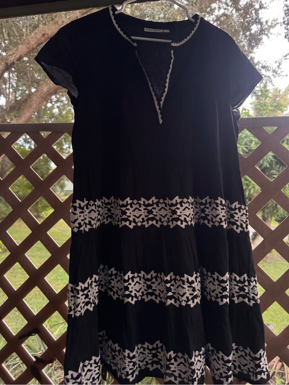 Roller Rabbit Black and White Embroidered Tiered Women's Dress size large